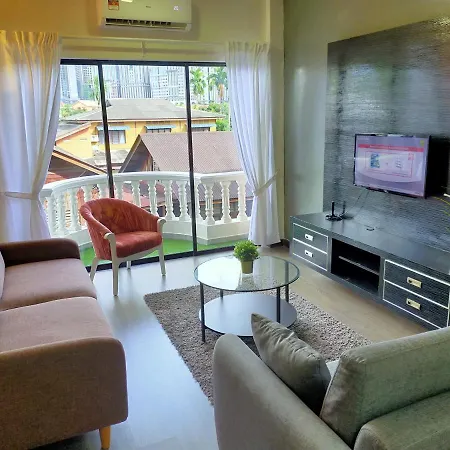 Omar'S Place 3